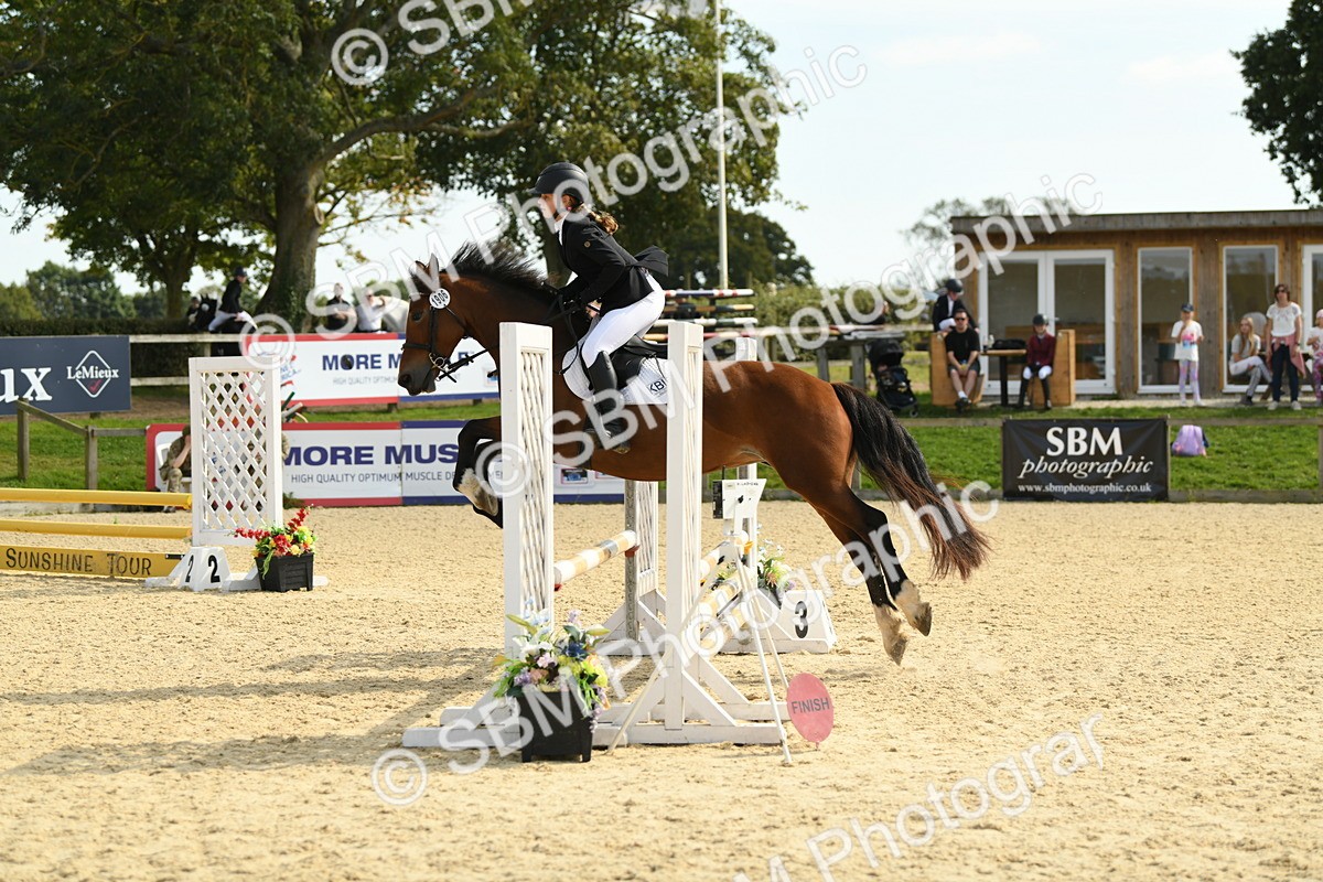 SBM_69089 - J15 - Junior Pony 70cm Championship