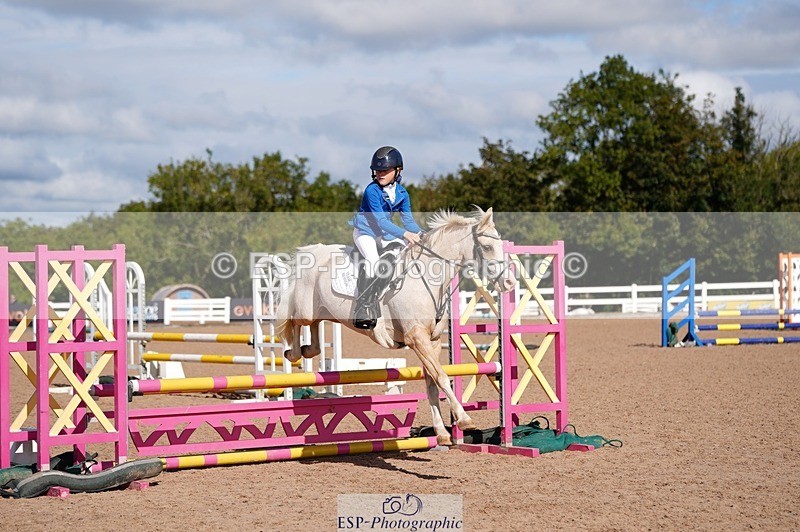 250921-113636-02745 - Cls 21+22 Club and Schools 70cm