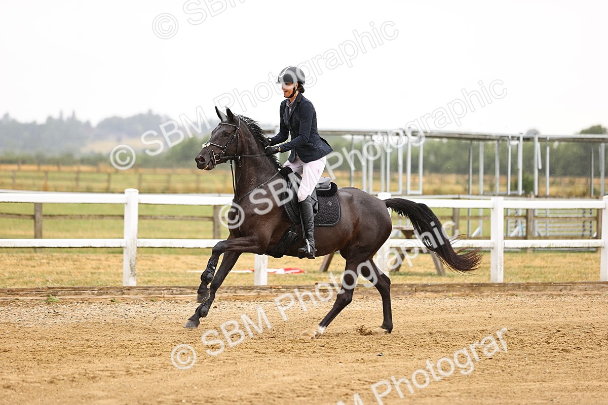 SBM_025136 - Class 9 - Senior British Novice - 90cm