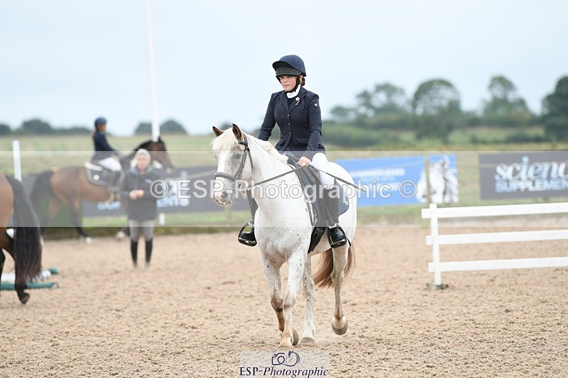 250807-105855-00374 - 90cm Round 1