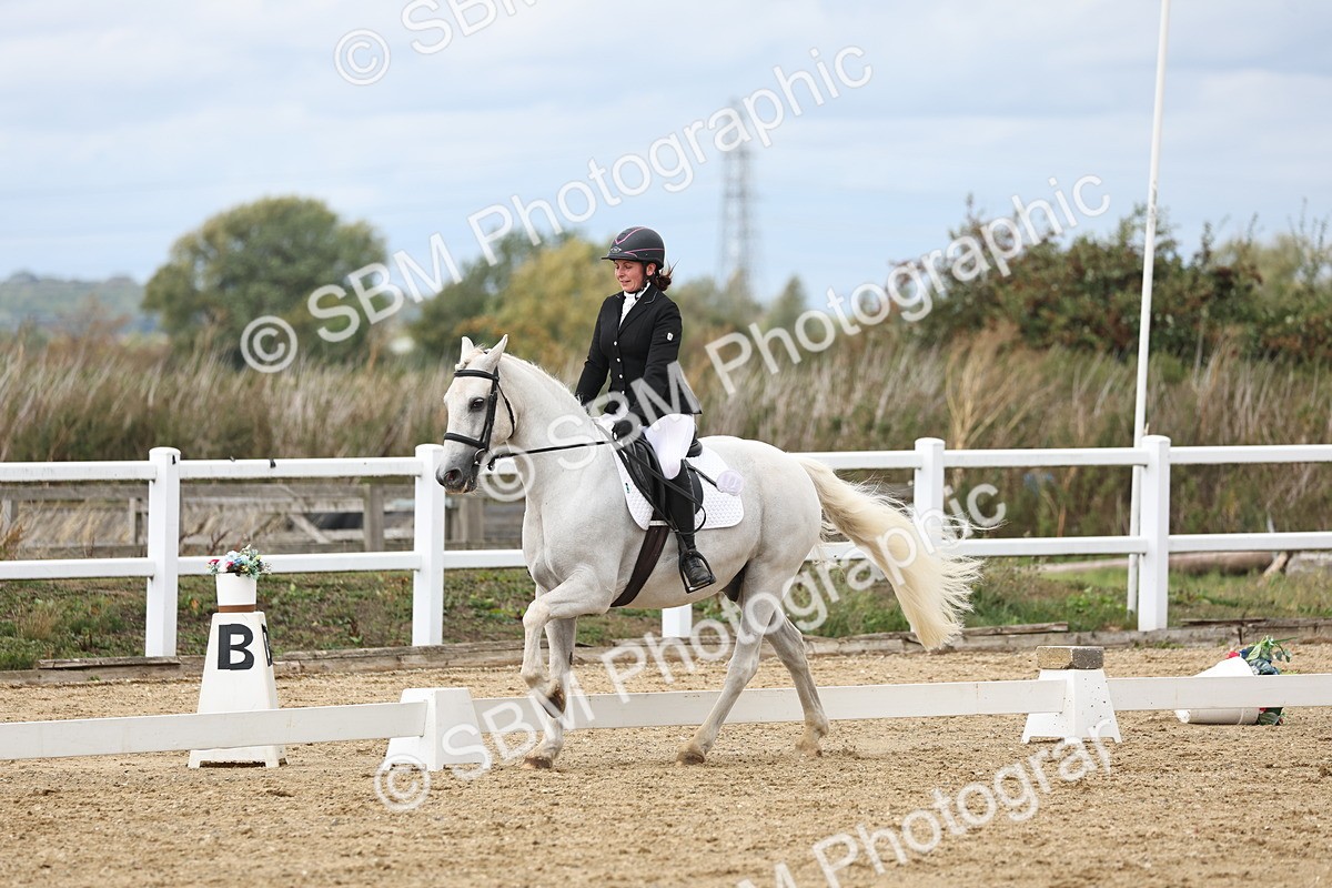 SBM_003740 - Class 8 - Novice 3 Champs