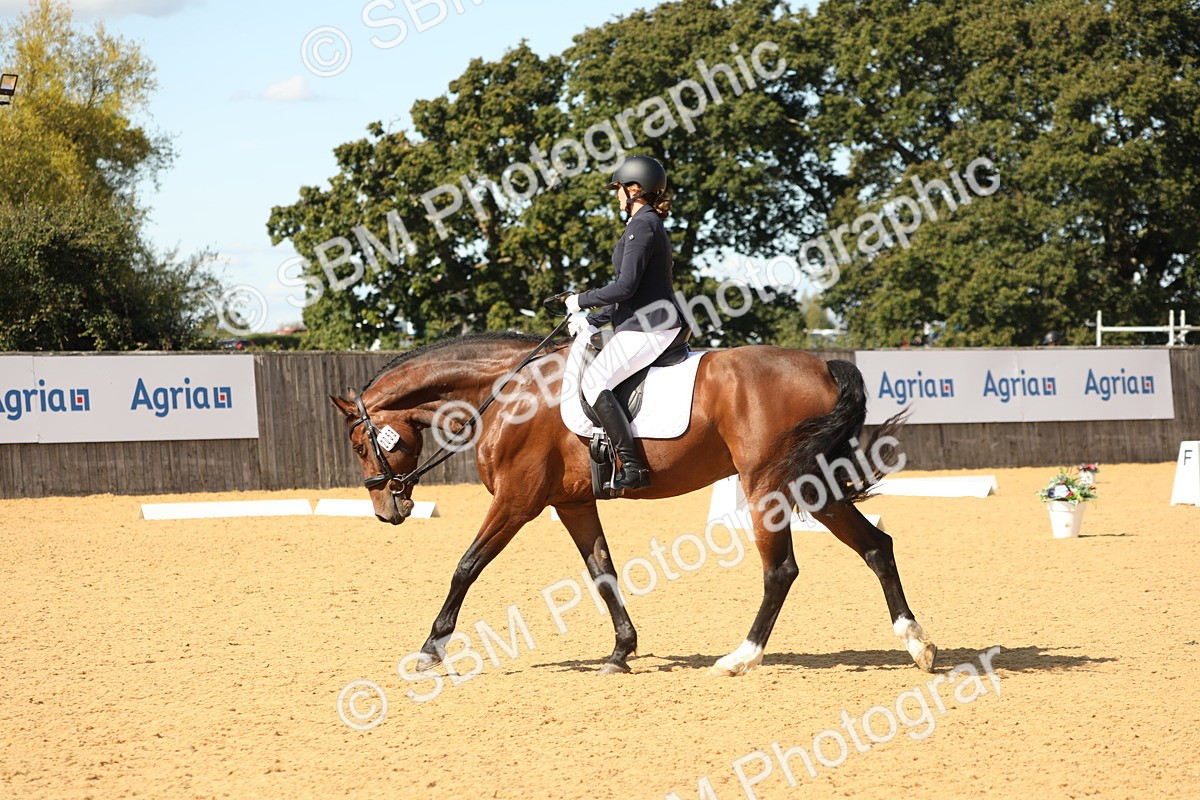 SBM_22295 - D17 - Grand Tour Championship - Novice 27