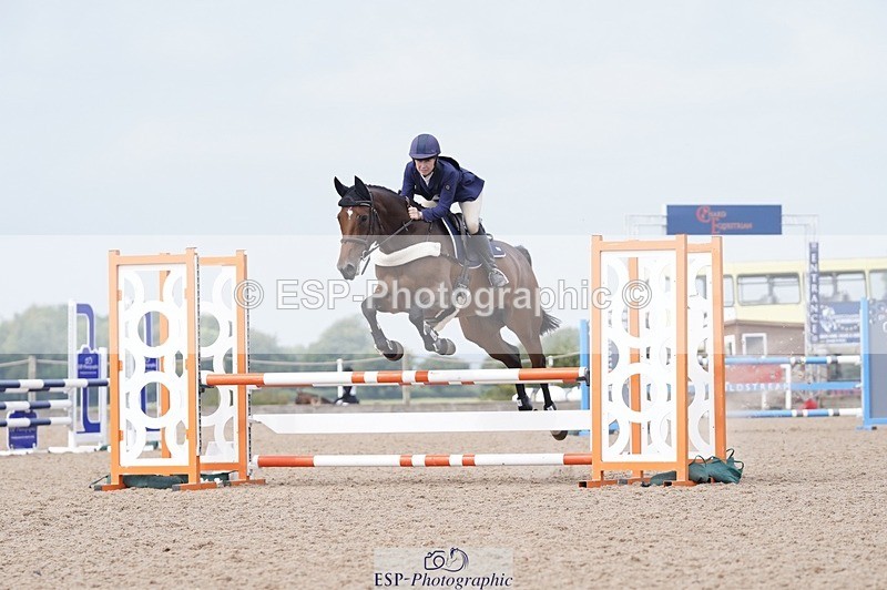 240831A-121558-01471 - 123-Fiona.Jones-ABBY.VD.BERGHOEVE.Z