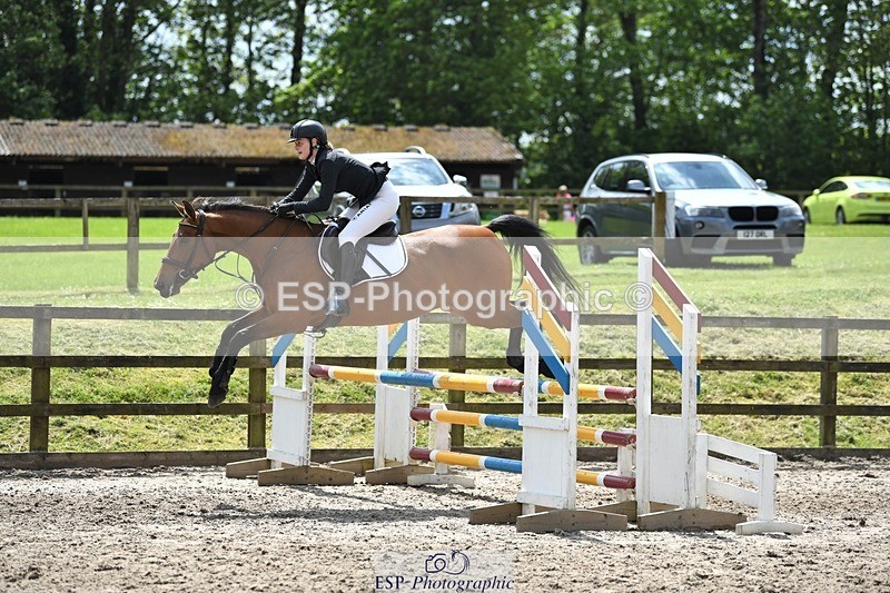 230512-135340-01919 - Cls 11b Snr 90cm Open