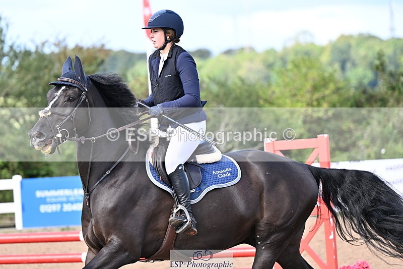 240912A-112727-01191 - Cls 9 Snr Discovery and 1m Open