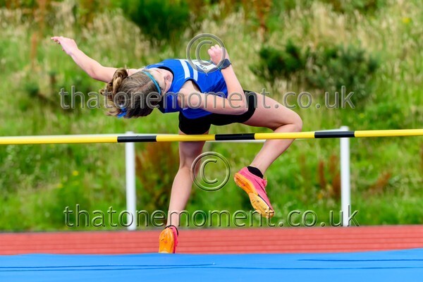 ComMast25-929192 - Field Female Set One