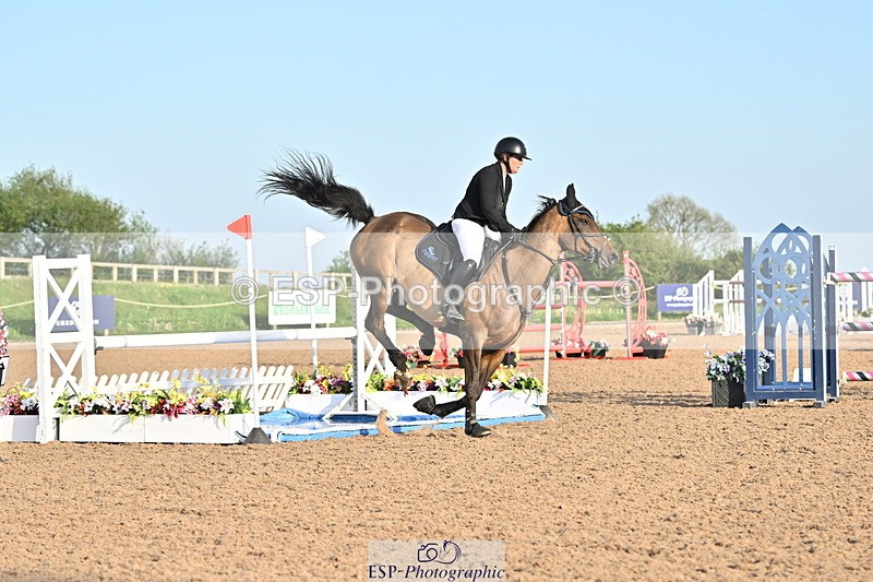 240511A-190030-15828 - Cls 39 Chard Equ Derby