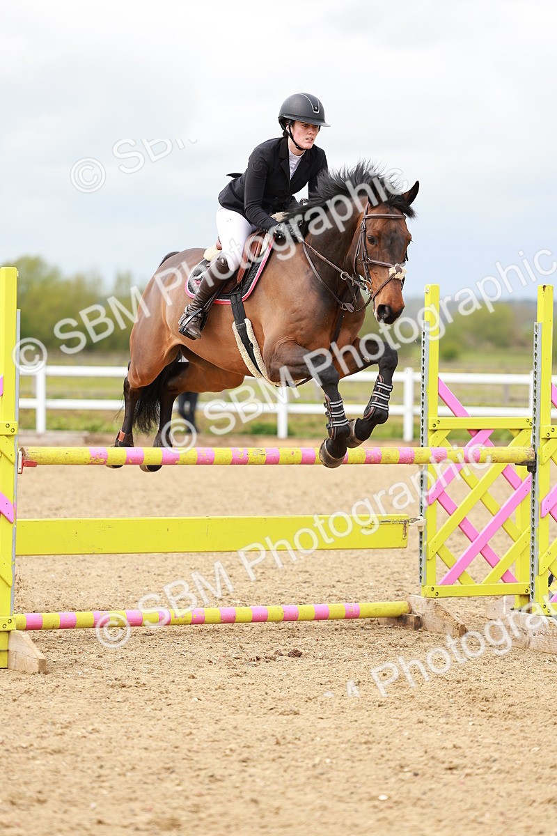 SBM_002509 - Class 10 - Senior Newcomers - 1.10m