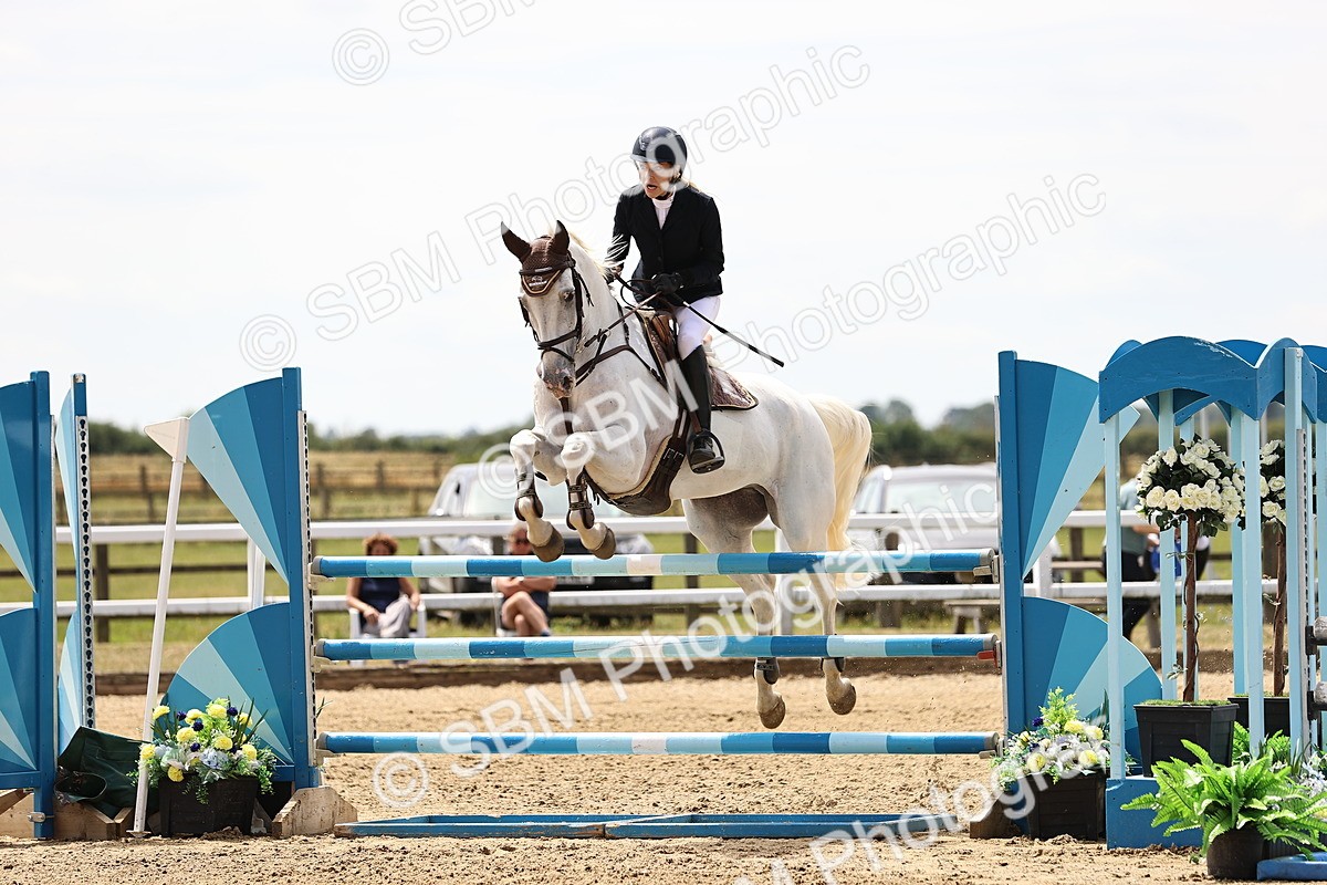 SBM_010408 - Class 9 - Senior Foxhunter - 1.20m Open