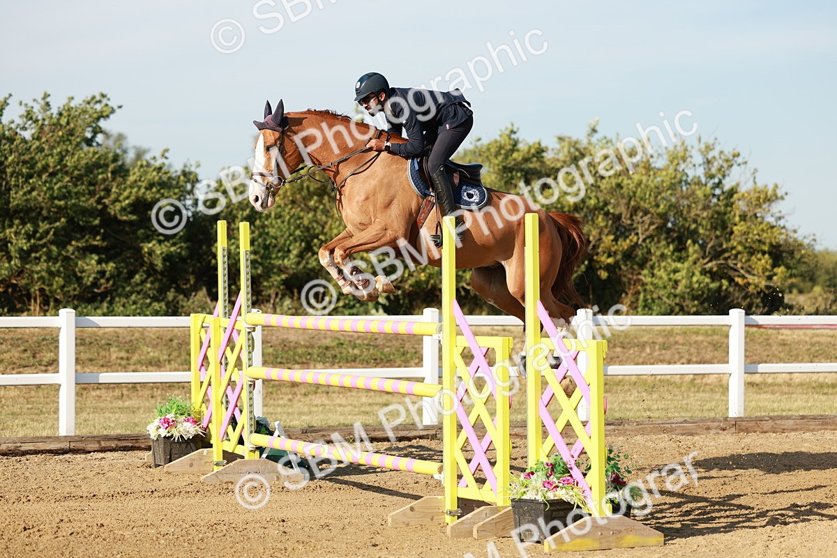 SBM_008785 - Class 6 - National 1.30m 1.40m Open Handicap