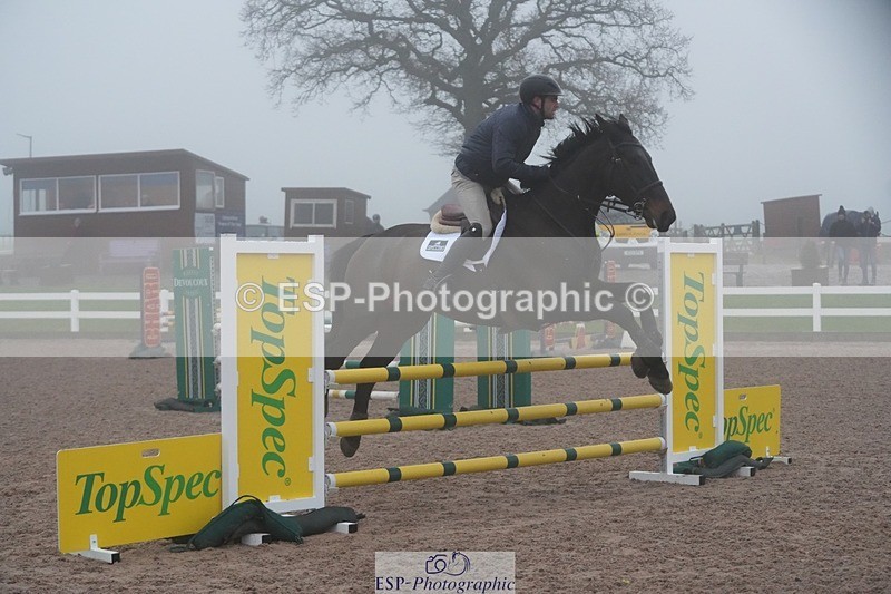 251207-100503-01605 - Cls 16 Blue Chip Winter Qualifier and 90cm