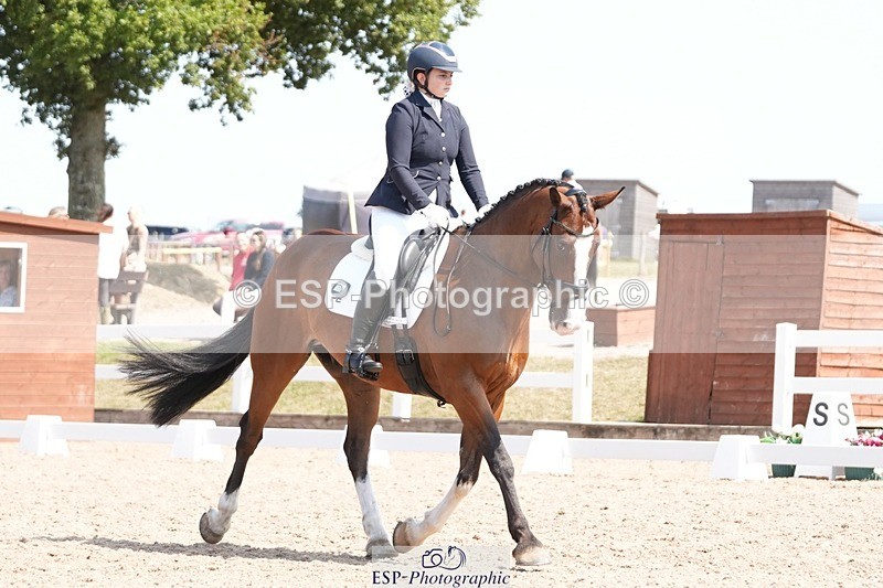 250817-125745-09207 - 162-Isabella.BalianBeechwood.Joey