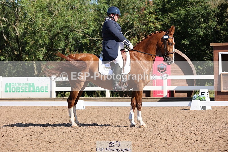 240816A-100431-02818 - 120-Camilla.Stevens-Angelica