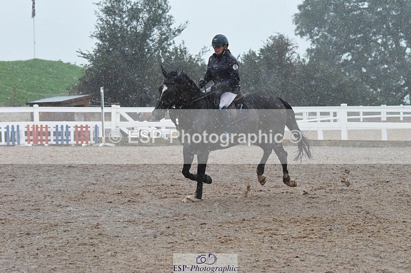 230917A-104222-06307 - Cls 33 British Novice & 90cm Open