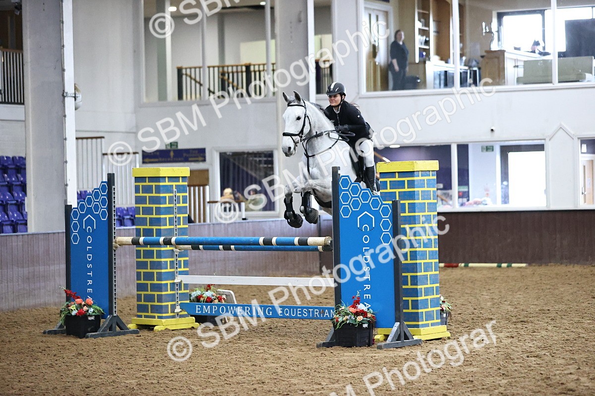 SBM_006163 - Class 16 - Senior Newcomers - 1.10m Open
