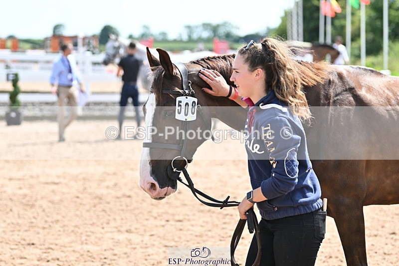 240717A-151442-02680 - Trot Up 3pm to 4pm