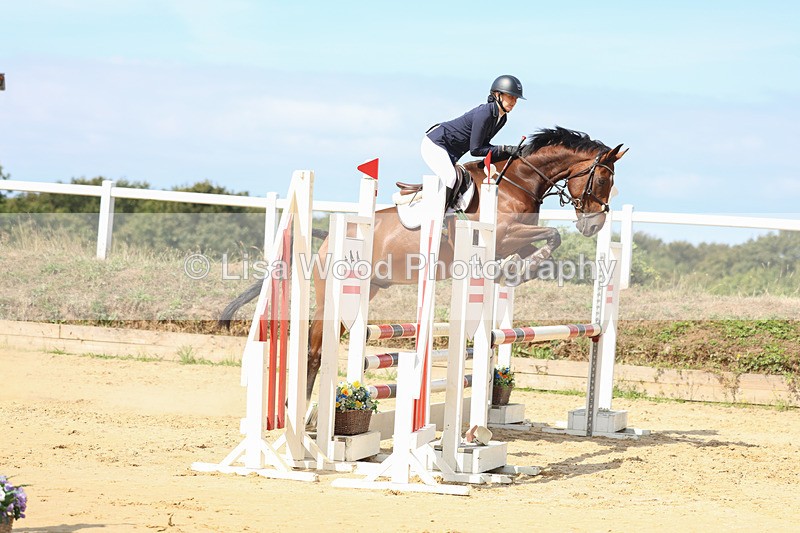3E7A3561 - Class 4: Senior British Novice/90cm open