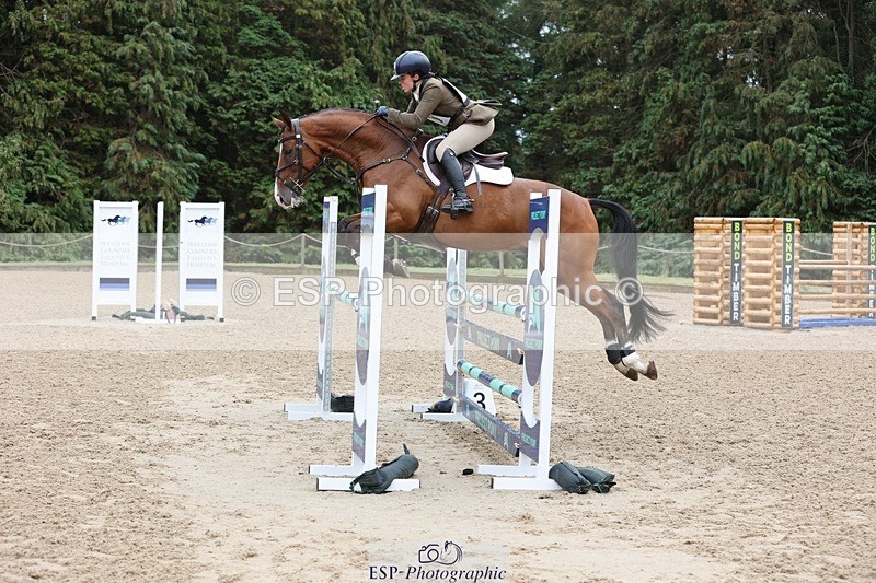 250803A-144159-14804 - O-680-Georgia.Bartlett-GENTLE.MONARCH