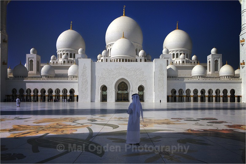 Sheikh Zayed Grand Mosque - Dubai UAE