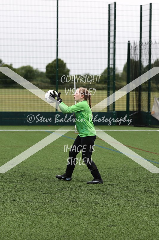 1DX32360 - Sat 6th U12 Girls