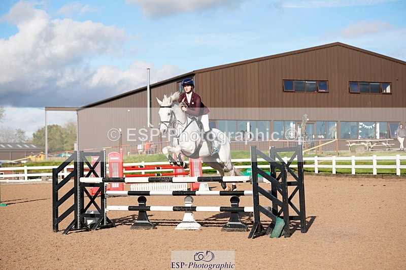 241027A-140110-03076 - SUN Cls 15-17 Children on Horses