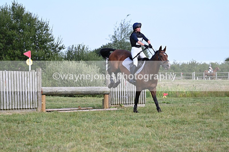 WJ7_8020 - 80cm XC Time 15:07 to 15:25