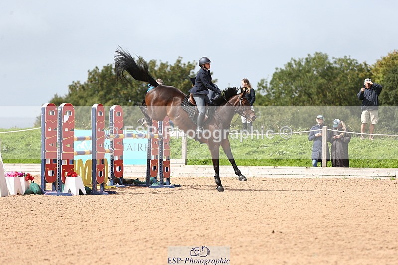 230812A-121213-08923 - Cls 32 Foxhunter