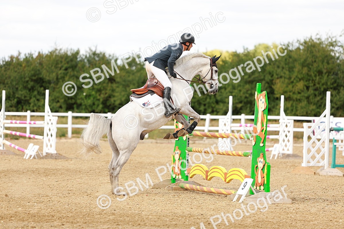 SBM_007262 - Class 4 - Senior British Newcomers - 1.10m