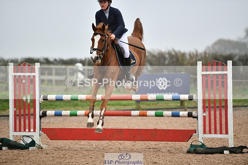 241102A-144708-05914 - SAT Cls 11 Snr 1.05m