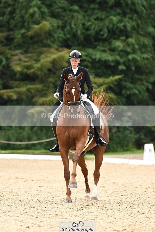 240811-134220-06143 - 127-Sarah.Stewart-DJoe.DiMaggio