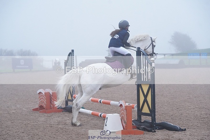 250208-100646-00825 - Cls 19 Clear Round 50cm