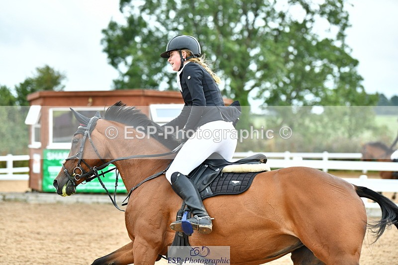 230730A-143755-10408 - Cls 35 1.05m Amateur Quali