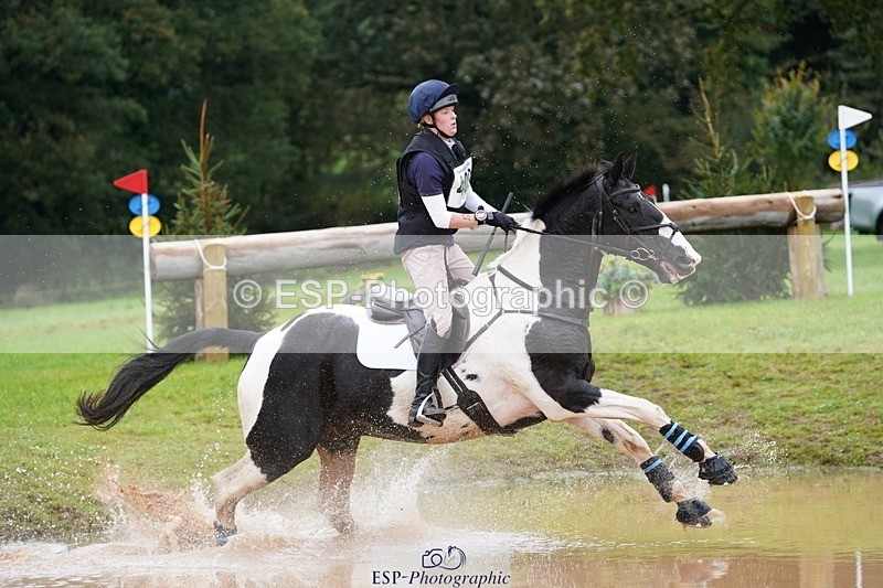 231021-124746-17035 - 409-COUSIN.JERRY-Beatrice.Southcombe-SC+XC