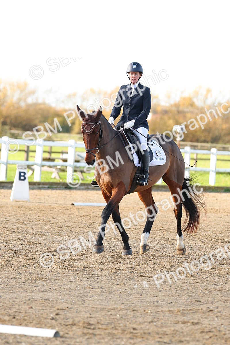 SBM_001104 - Novice 5