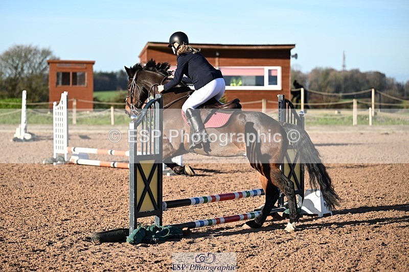 251130-101735-01333 - Cls 18 50cm Clear Round