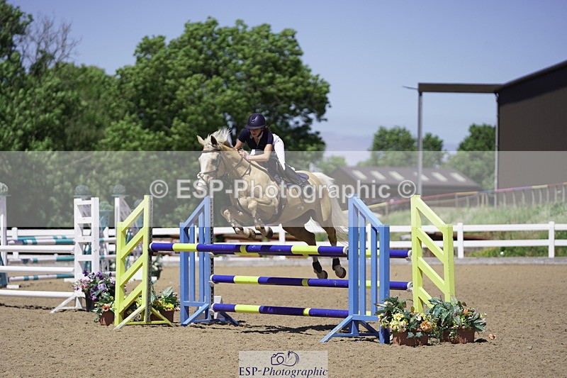 230624A-142402-01841 - Cls 25 Pony Newcomers & 1m Open