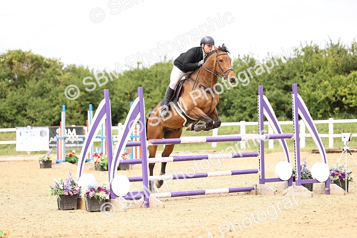 SBM_007822 - Class 19 - Senior Newcomers - 1.10m
