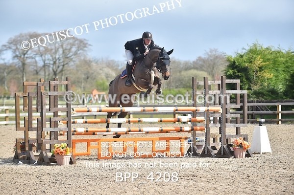 BPP_4208 - CLASS 10 RHS Foxhunter Championship Qualifier