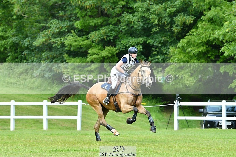 230528-135119-17305 - 464-GRANDE_BY_DESIGN-Emma_Manton-XC