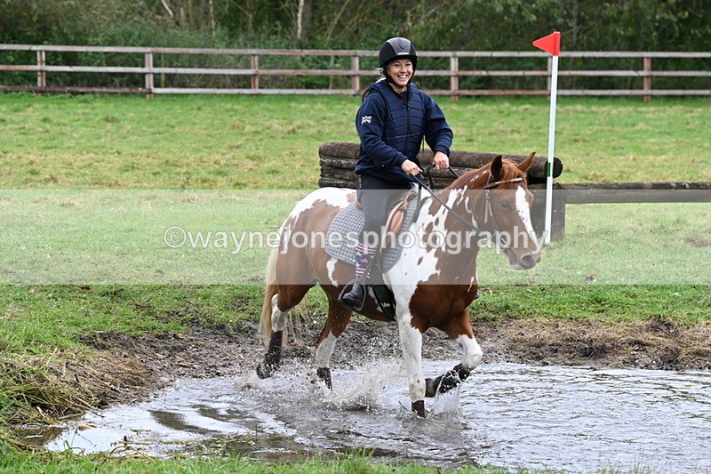 WJ6_6521 - Time at Photographer 12:41 to 13:05