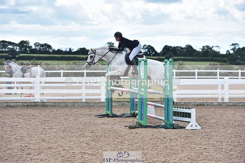 230806A-135234-02251 - Cls 21 Pony Newcomers & 1m Open