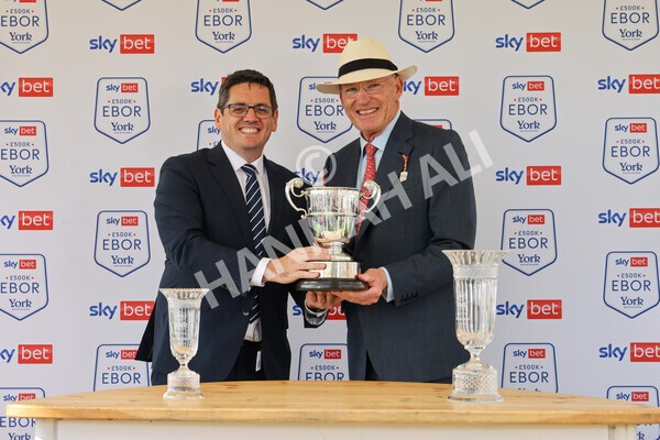 yr20082022r4-262 - Race 4 3.35pm Sky Bet Ebor