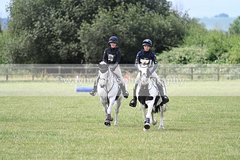 WJ7_5479 - 80cm XC Pairs