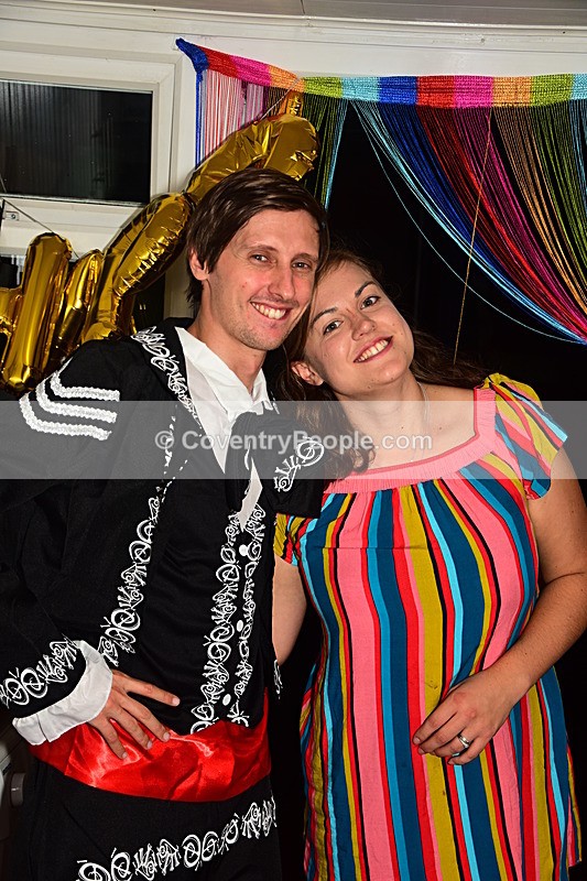 LEE-186 - Lee's 30th
