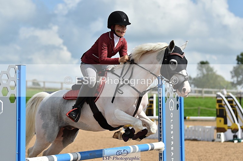 230902A-140840-01610 - Cls 3B Pony Medium 90cm