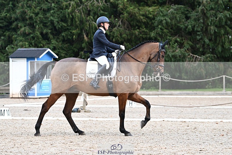 231110-143533-01970 - Cls 8 Medium 75Q