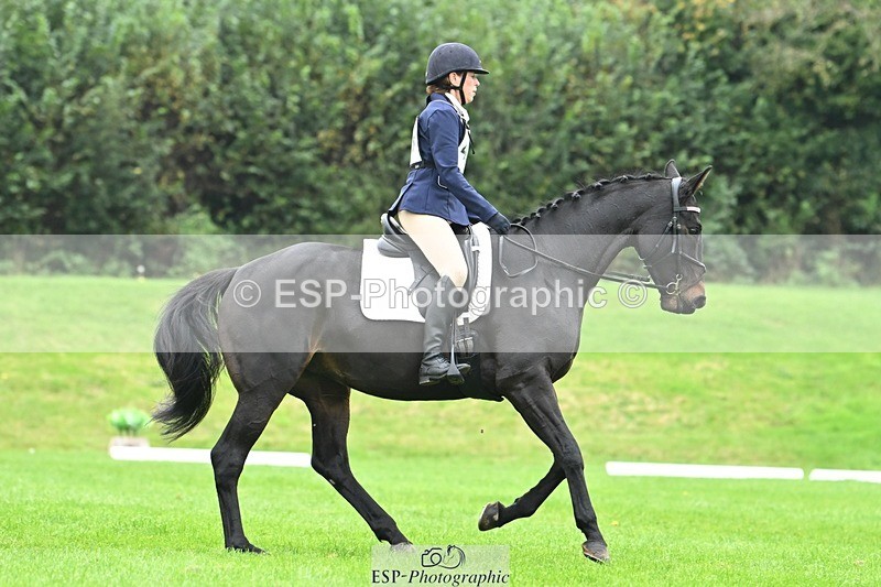 241024-150637-04701 - 423-Alexandra.Erskine.Scott-PRIMITIVE.DAYLIGHT