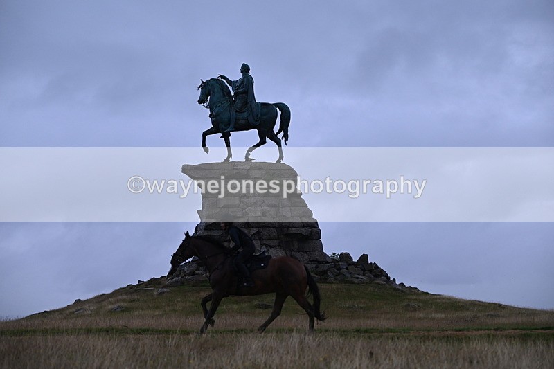 DSC_3347 - Time at Statue 13:51 to 14:55