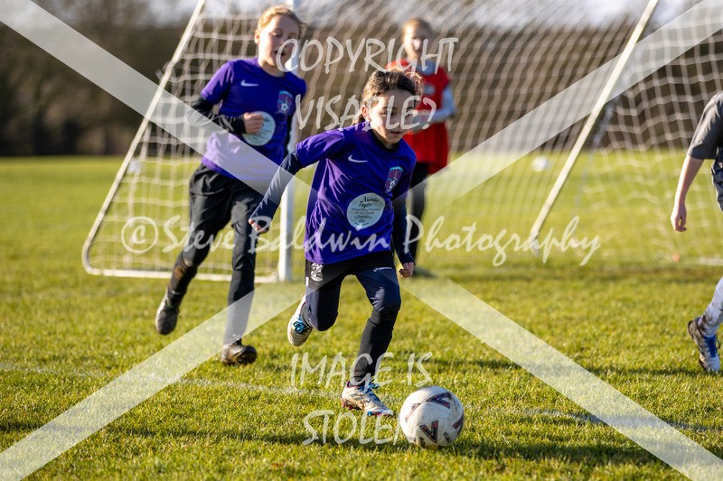 1DX31415 - 2026-01-17 FC Abbey Meads U9 Purple Girls V Develop FC U9 Girls