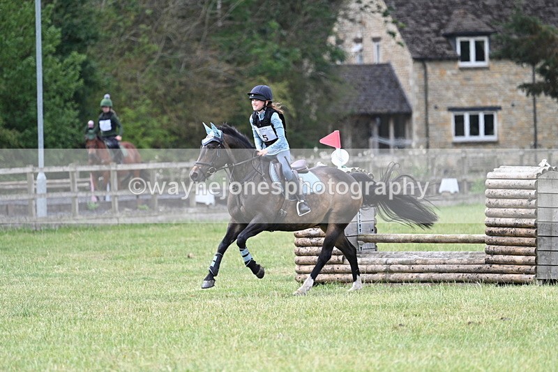 WJ7_5105 - 60cm XC Time 10:17 to 10:49